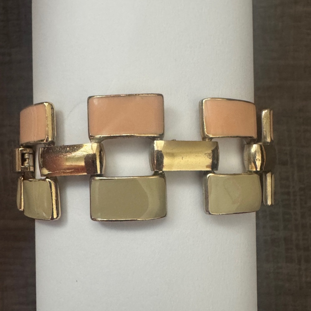 🌈 3/$15 Pink,Gray, and Gold Fashion Link Bracelet